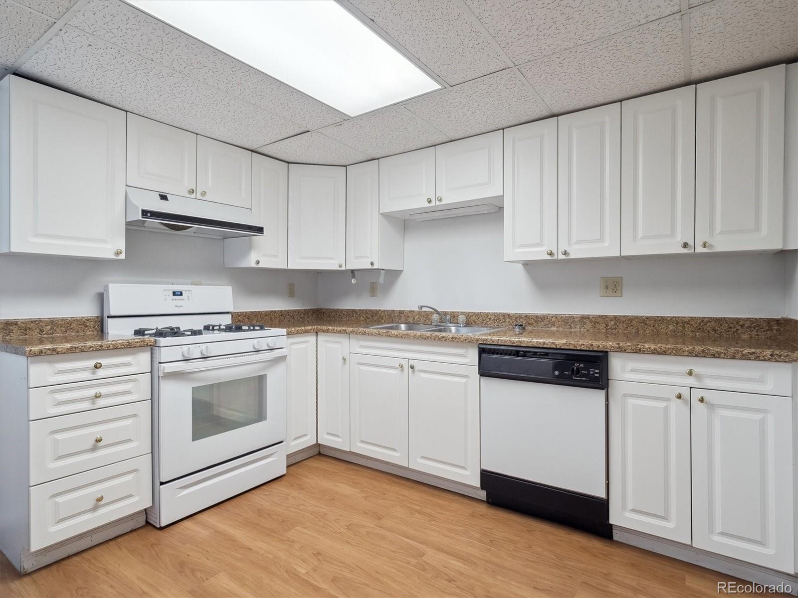 MLS Image #42 for 2653 s harrington lane,lakewood, Colorado