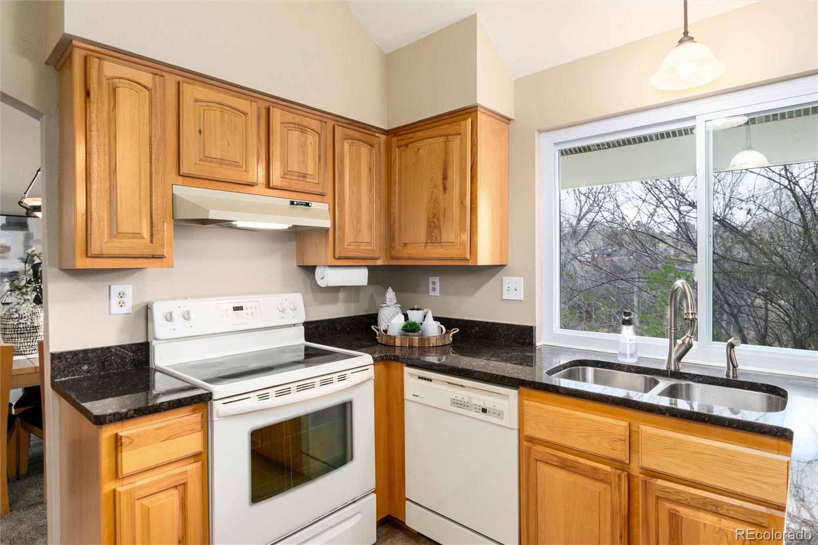 MLS Image #10 for 7676 s olive circle,centennial, Colorado