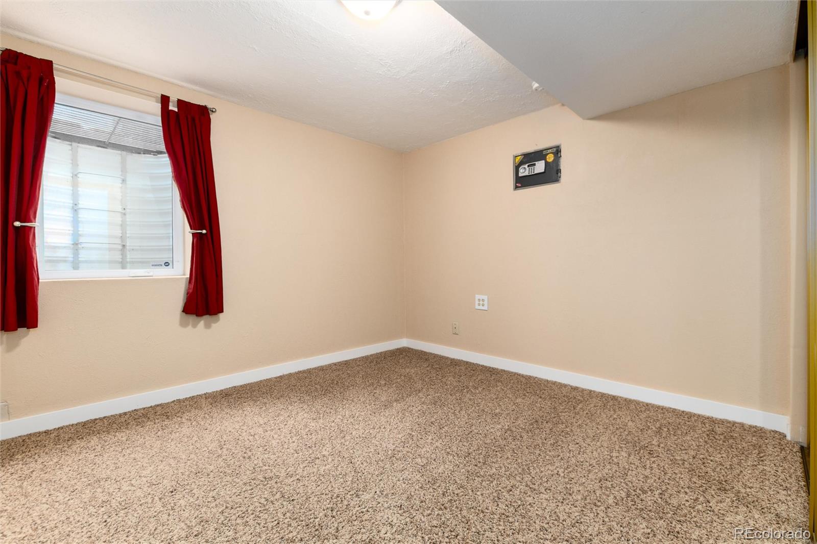 MLS Image #33 for 7676 s olive circle,centennial, Colorado
