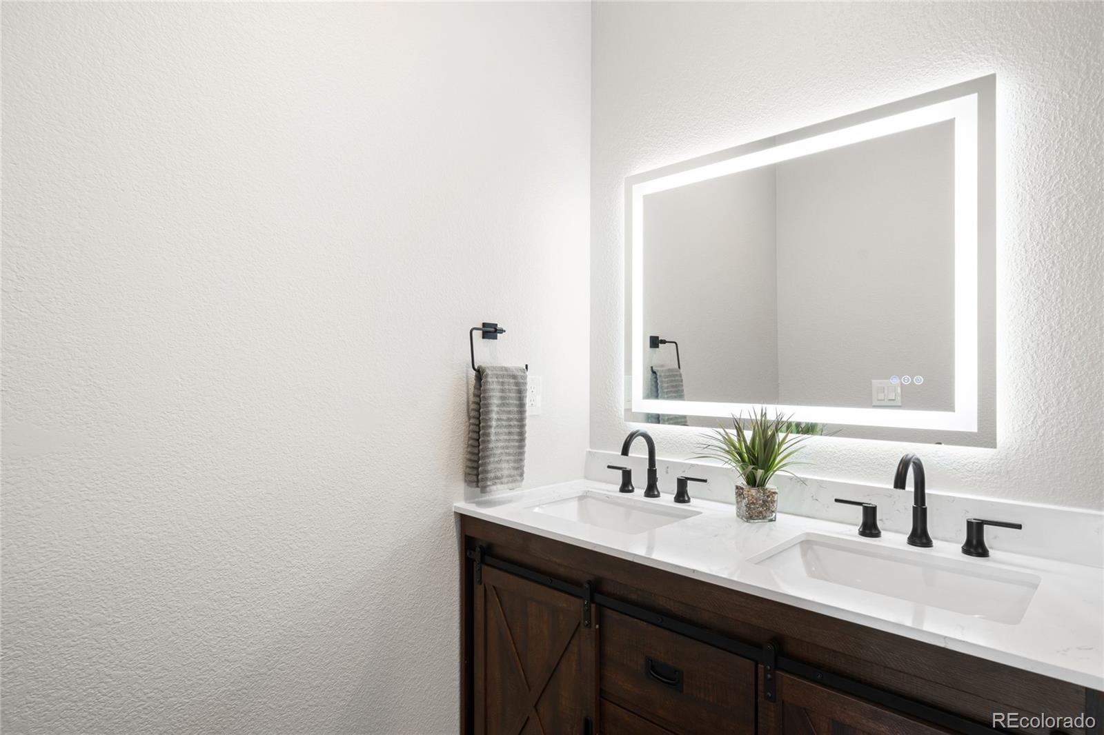 MLS Image #22 for 14353 e 1st drive,aurora, Colorado
