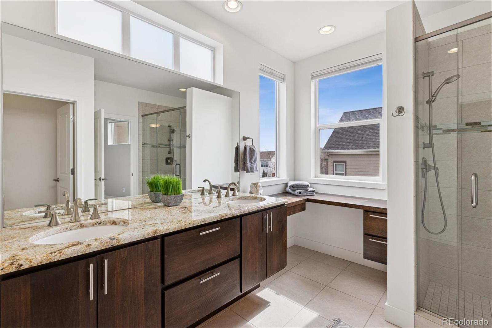 MLS Image #22 for 6631  alan drive,denver, Colorado