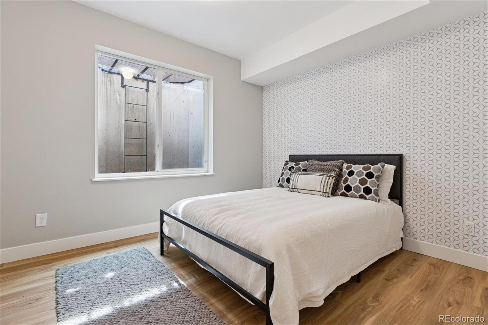MLS Image #29 for 6631  alan drive,denver, Colorado