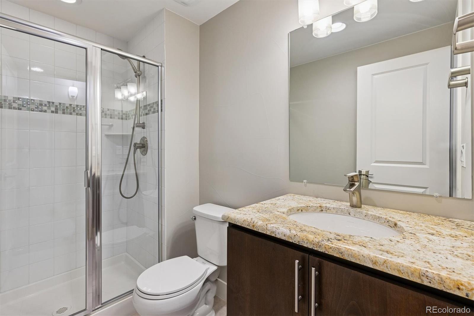 MLS Image #30 for 6631  alan drive,denver, Colorado