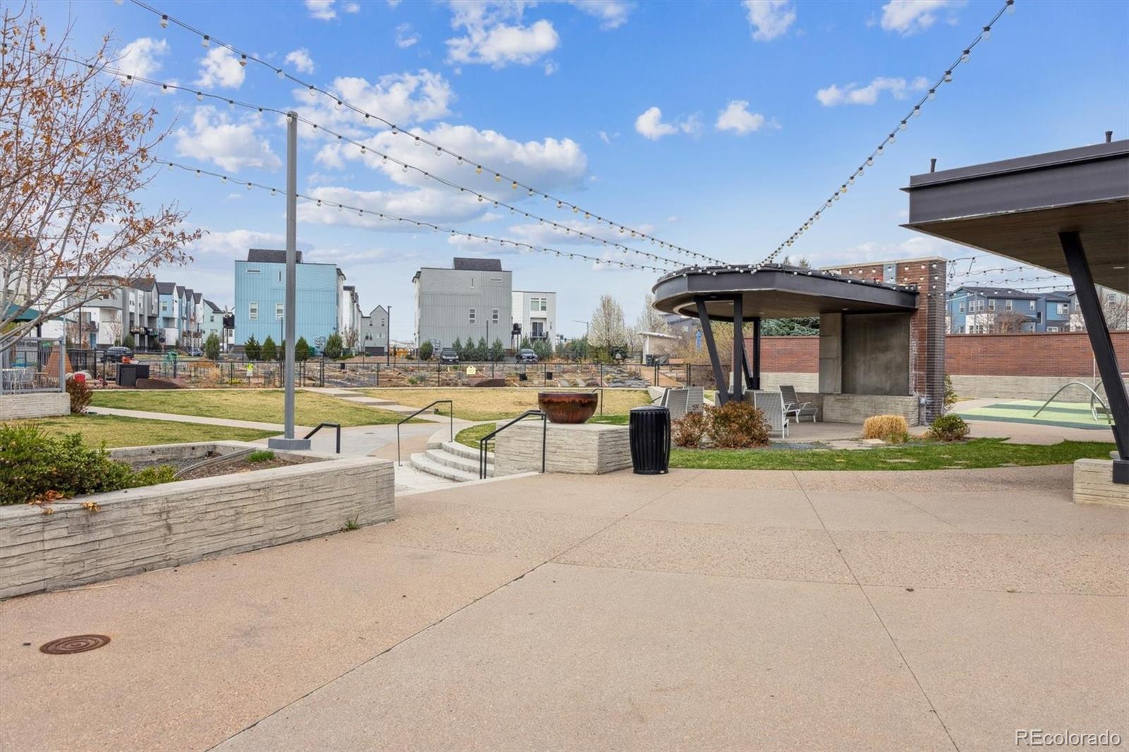 MLS Image #48 for 6631  alan drive,denver, Colorado