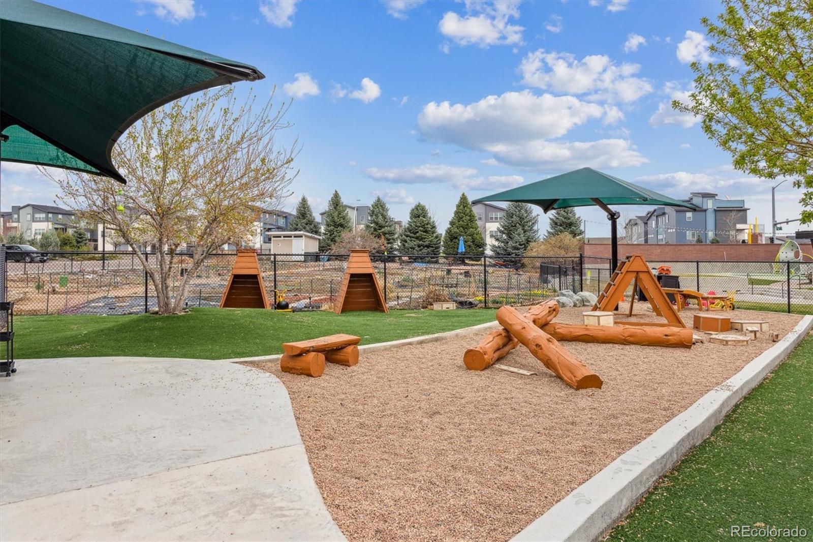 MLS Image #49 for 6631  alan drive,denver, Colorado