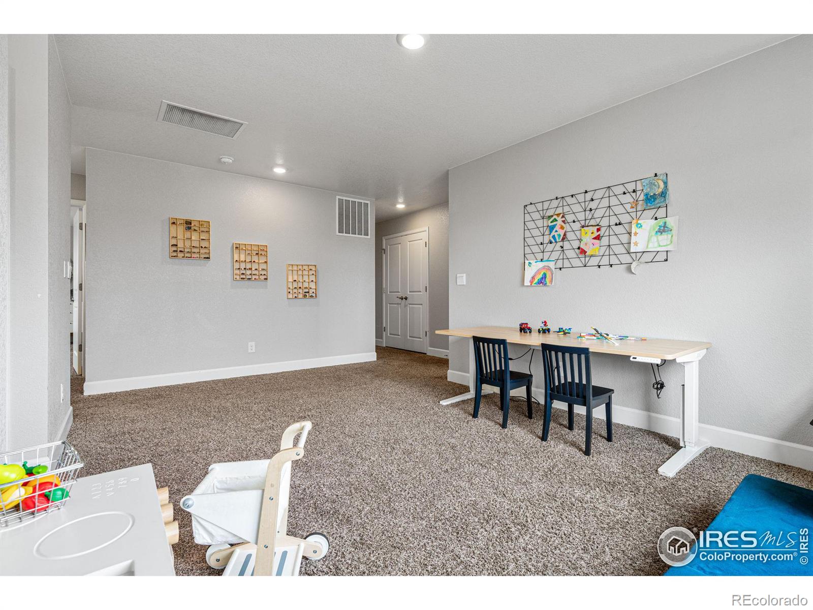 MLS Image #16 for 5827  glendive lane,timnath, Colorado