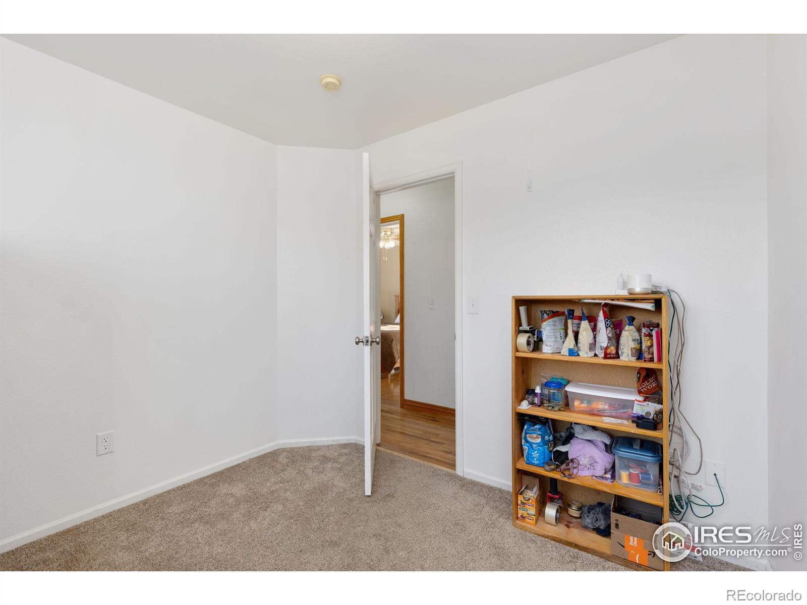 MLS Image #20 for 721  sage place,berthoud, Colorado