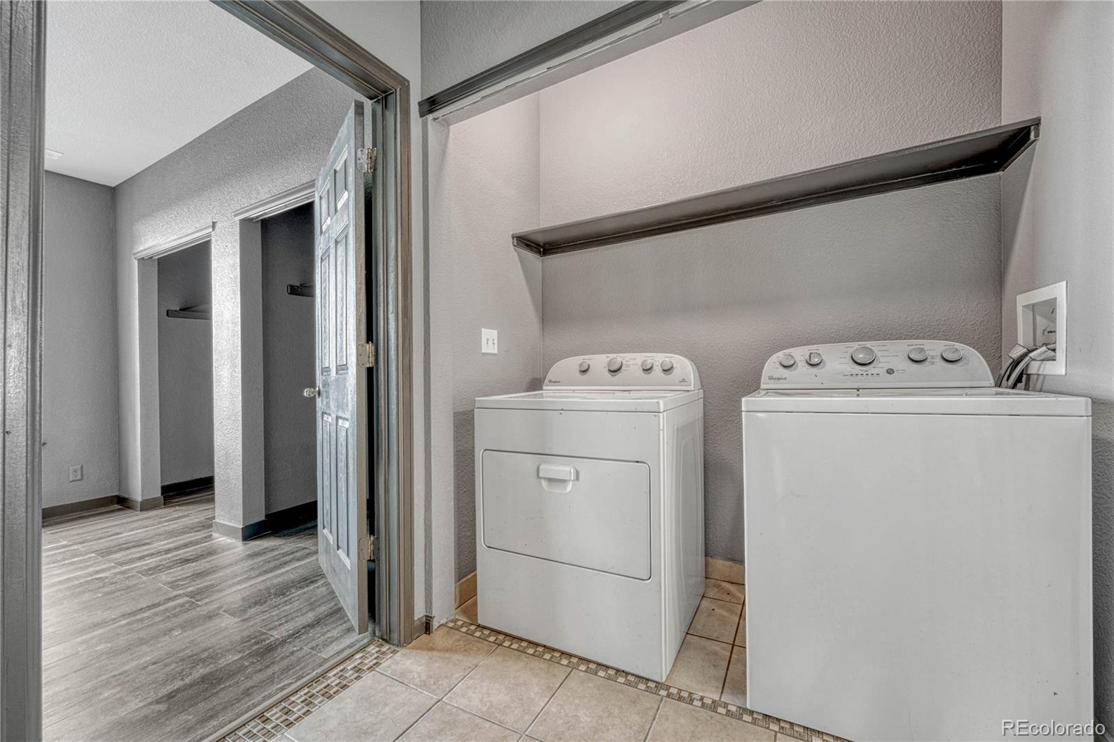 MLS Image #18 for 14333 e 1st drive,aurora, Colorado