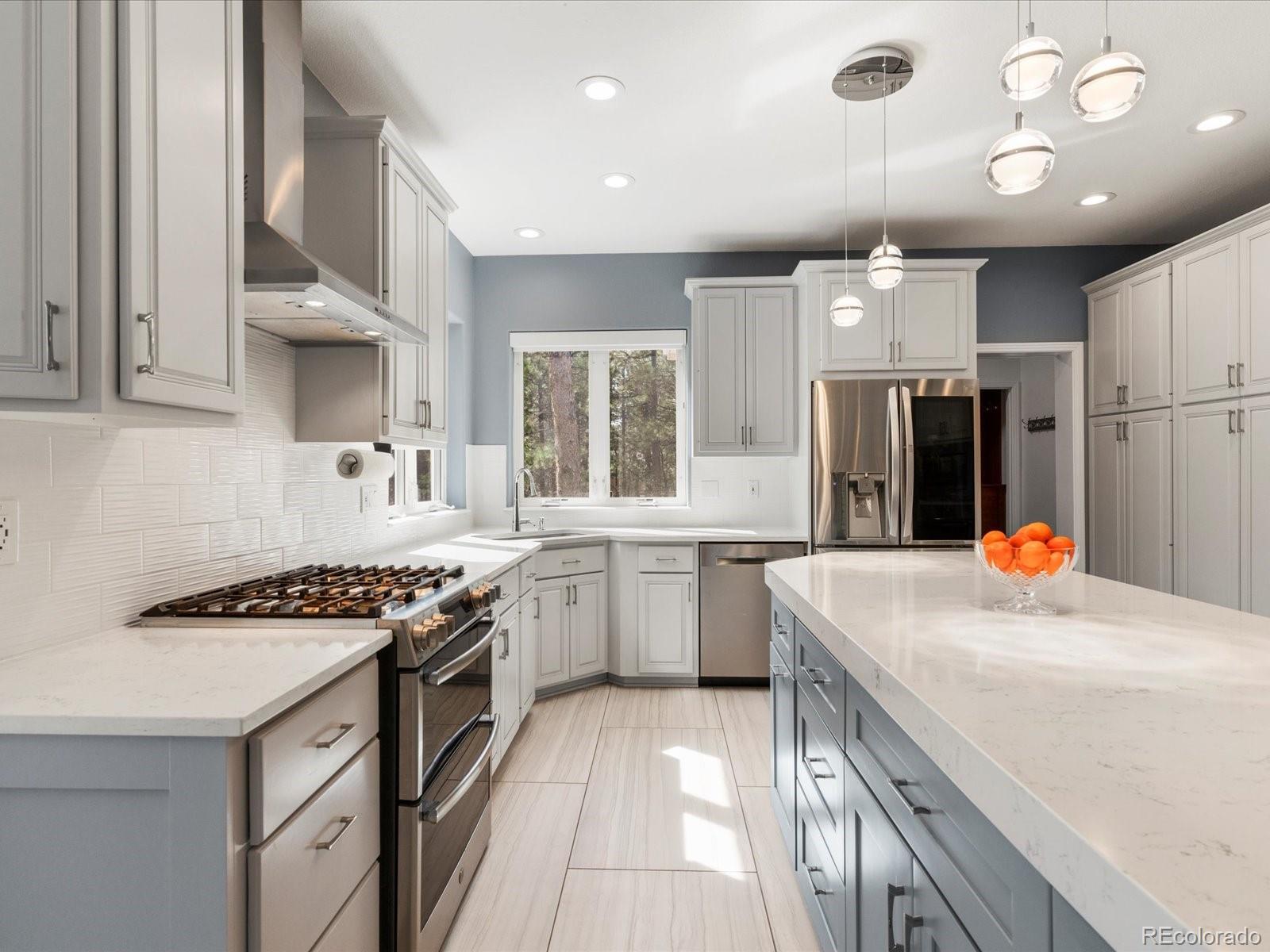 MLS Image #16 for 16145  cliffrock court,colorado springs, Colorado