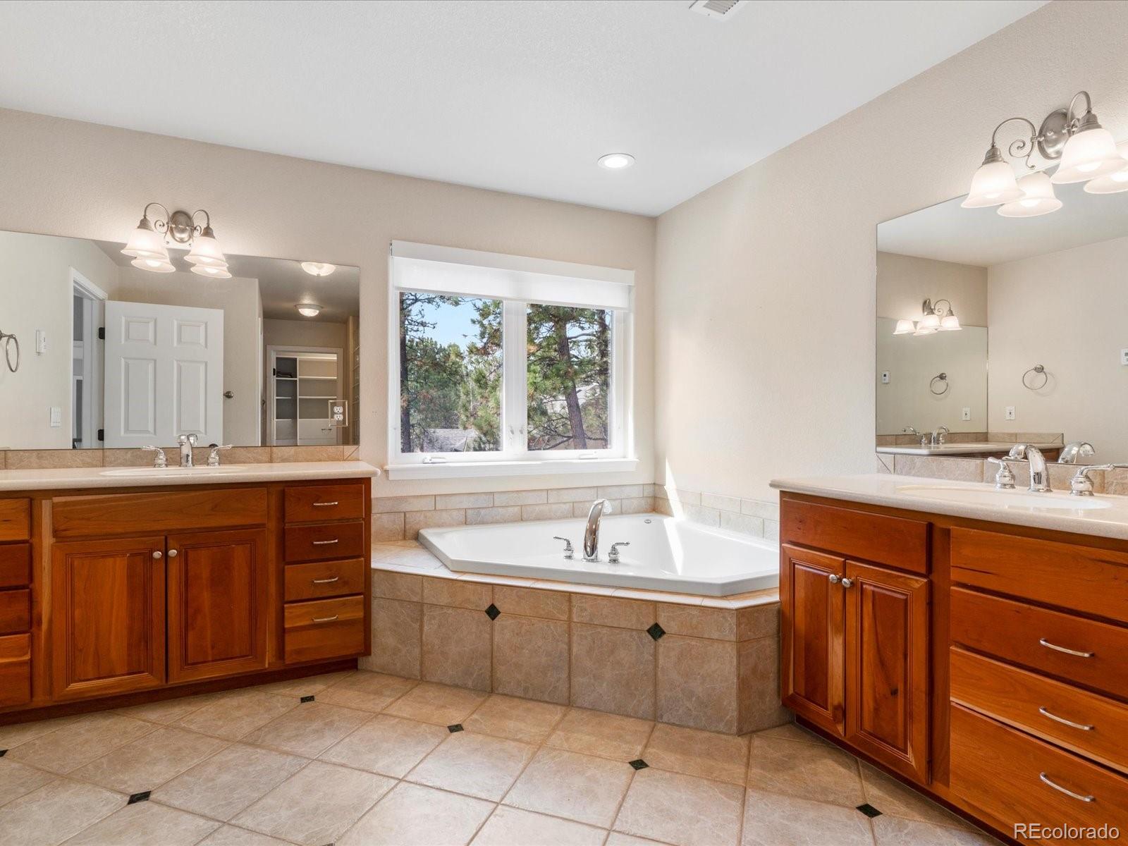 MLS Image #28 for 16145  cliffrock court,colorado springs, Colorado