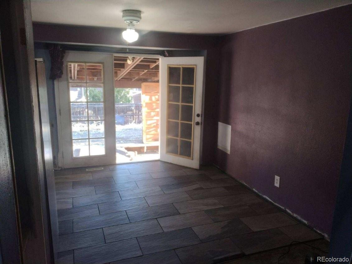 MLS Image #10 for 12195 e ohio avenue,aurora, Colorado