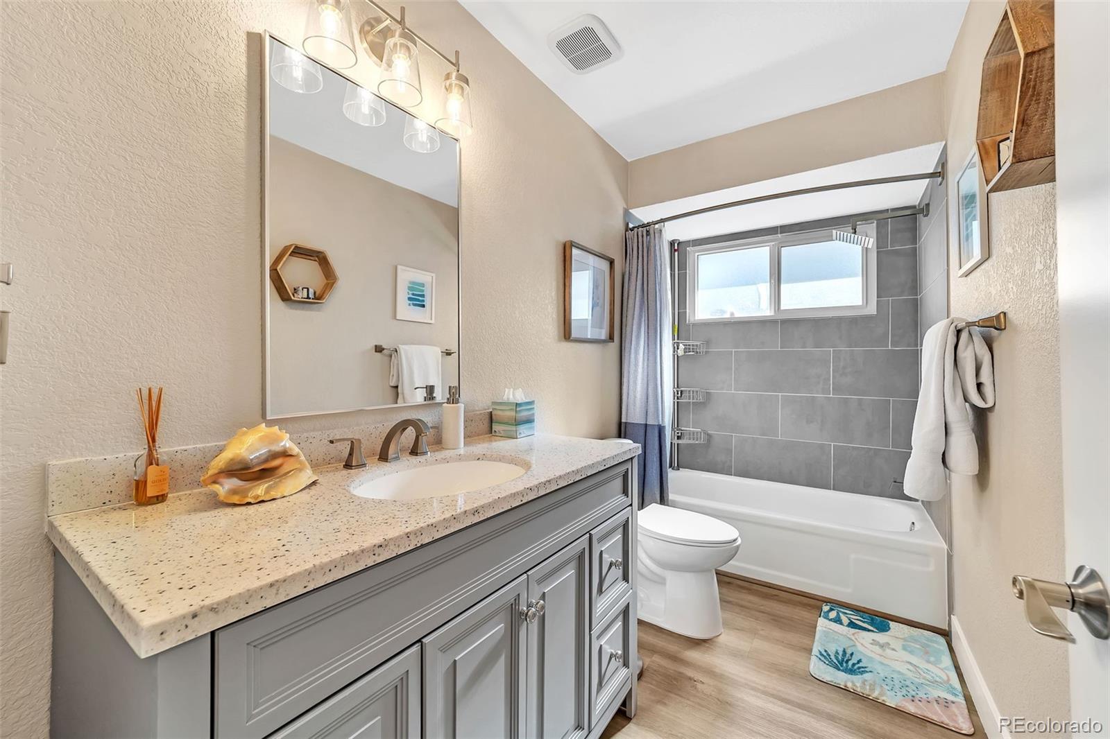 MLS Image #27 for 15592 e kenyon avenue,aurora, Colorado