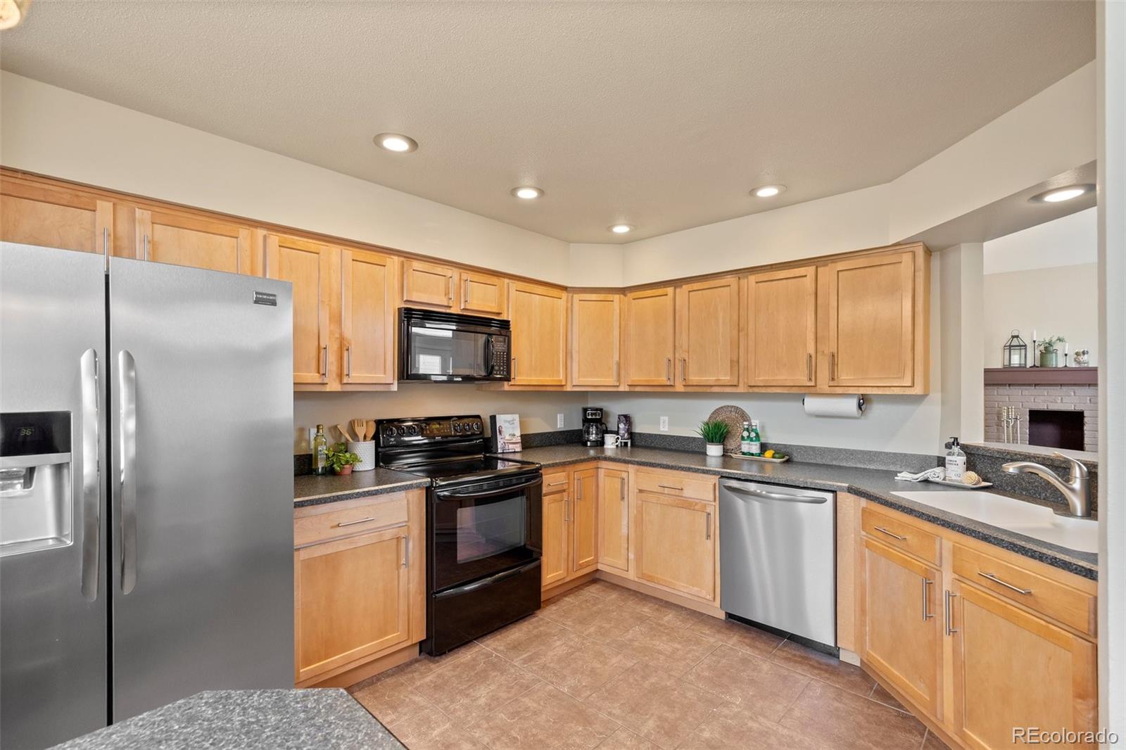 MLS Image #18 for 3350 s ensenada way,aurora, Colorado