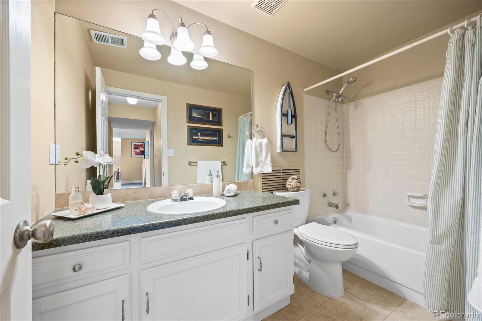 MLS Image #39 for 3350 s ensenada way,aurora, Colorado