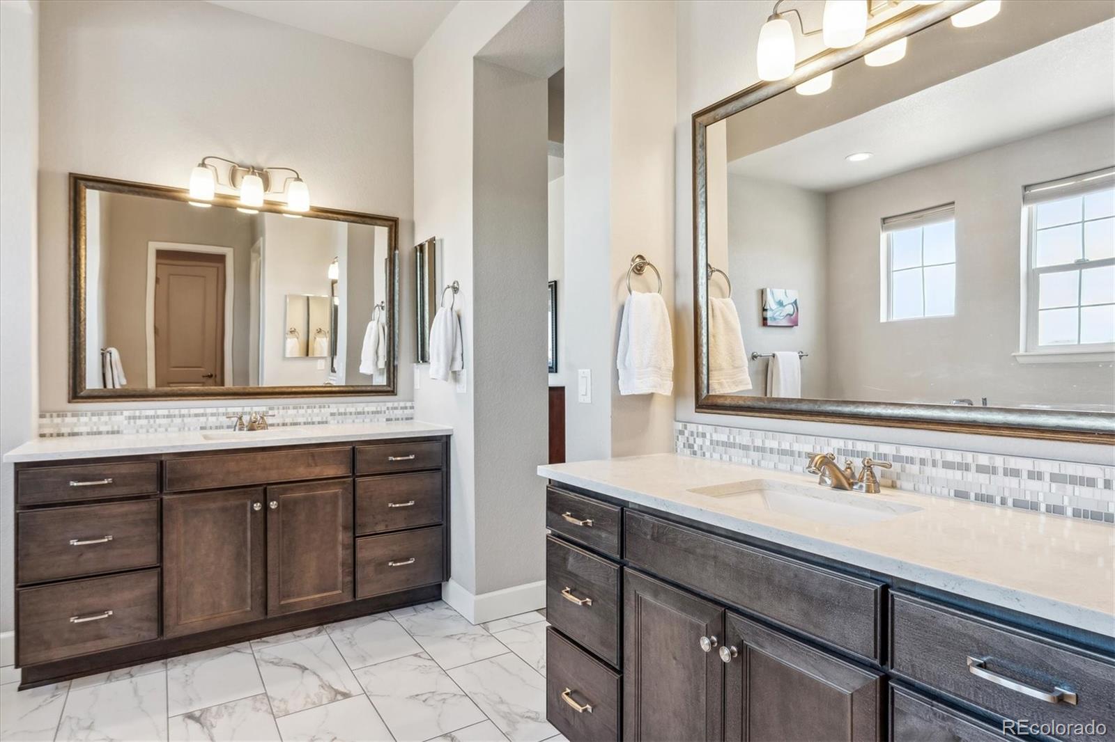 MLS Image #15 for 25853 e alder place,aurora, Colorado