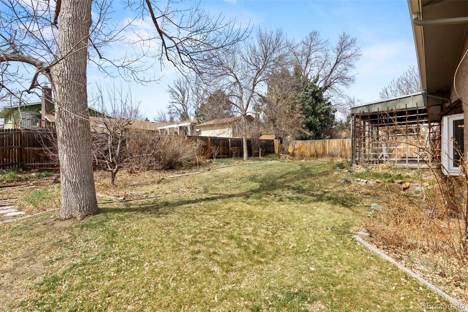 MLS Image #38 for 2675 s yukon court,lakewood, Colorado