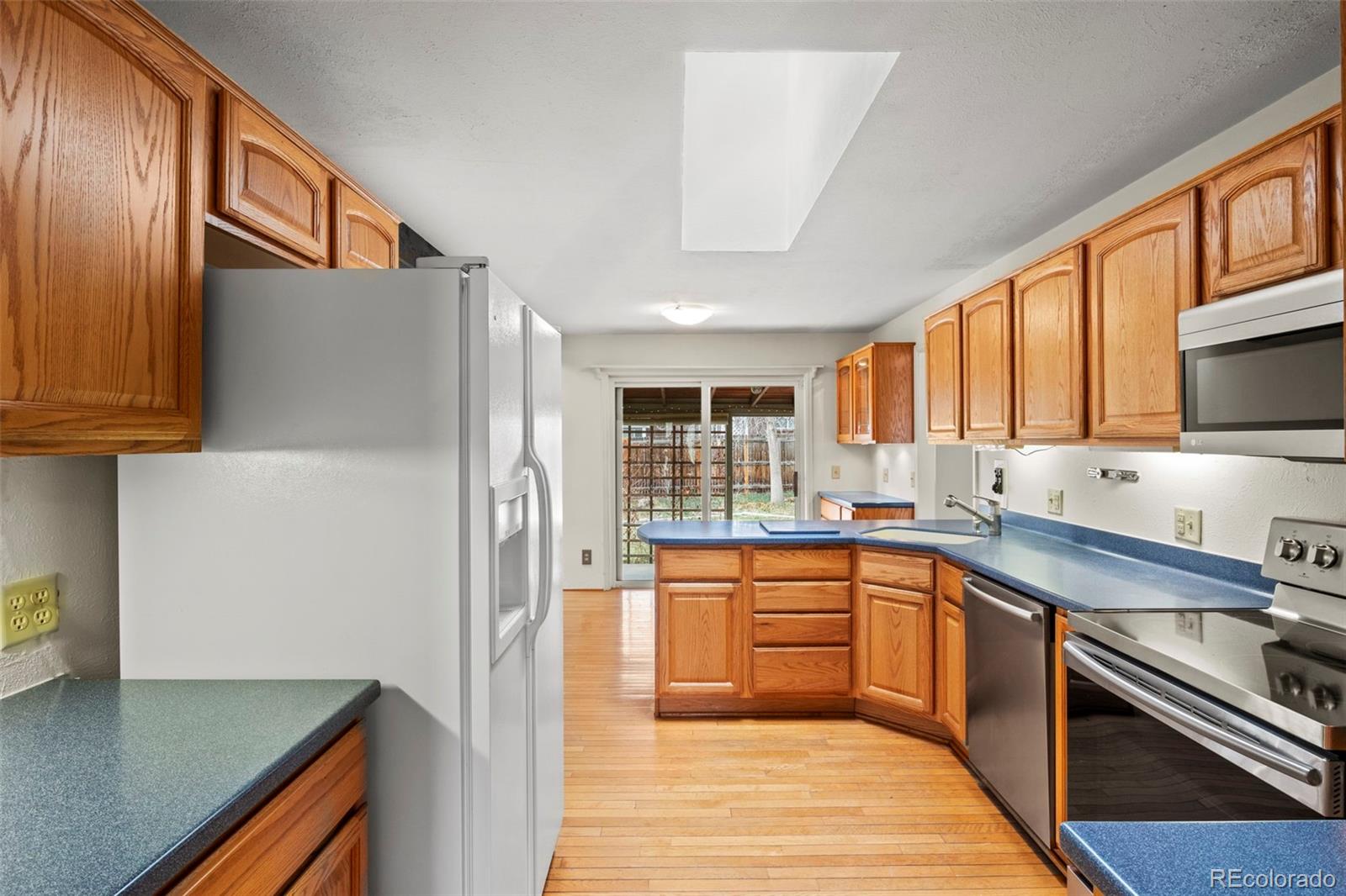 MLS Image #8 for 2675 s yukon court,lakewood, Colorado
