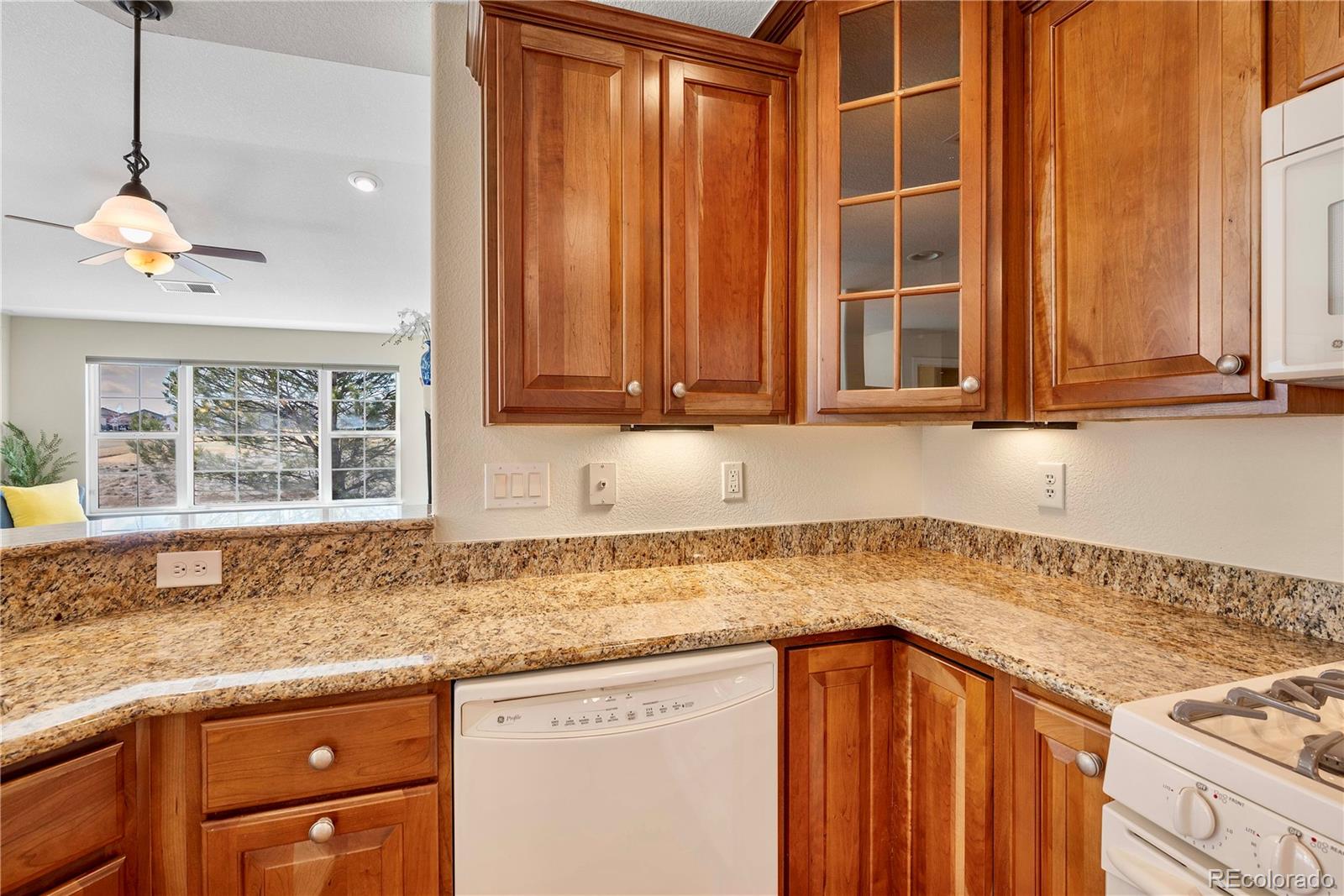 MLS Image #15 for 15123  xenia street,thornton, Colorado
