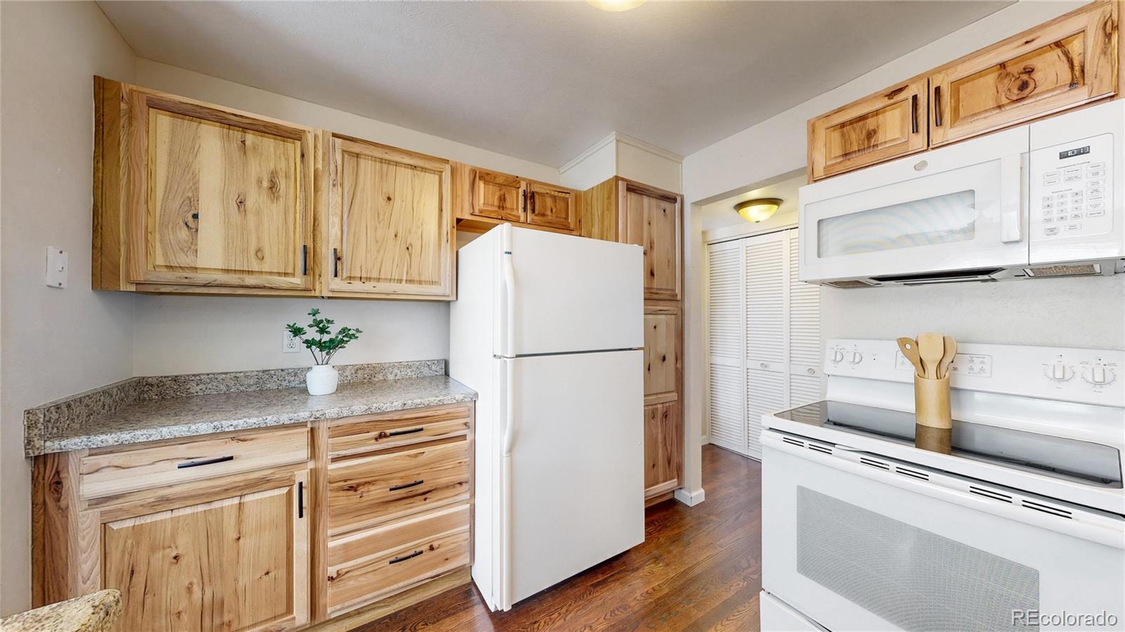 MLS Image #10 for 11905  monroe street,thornton, Colorado