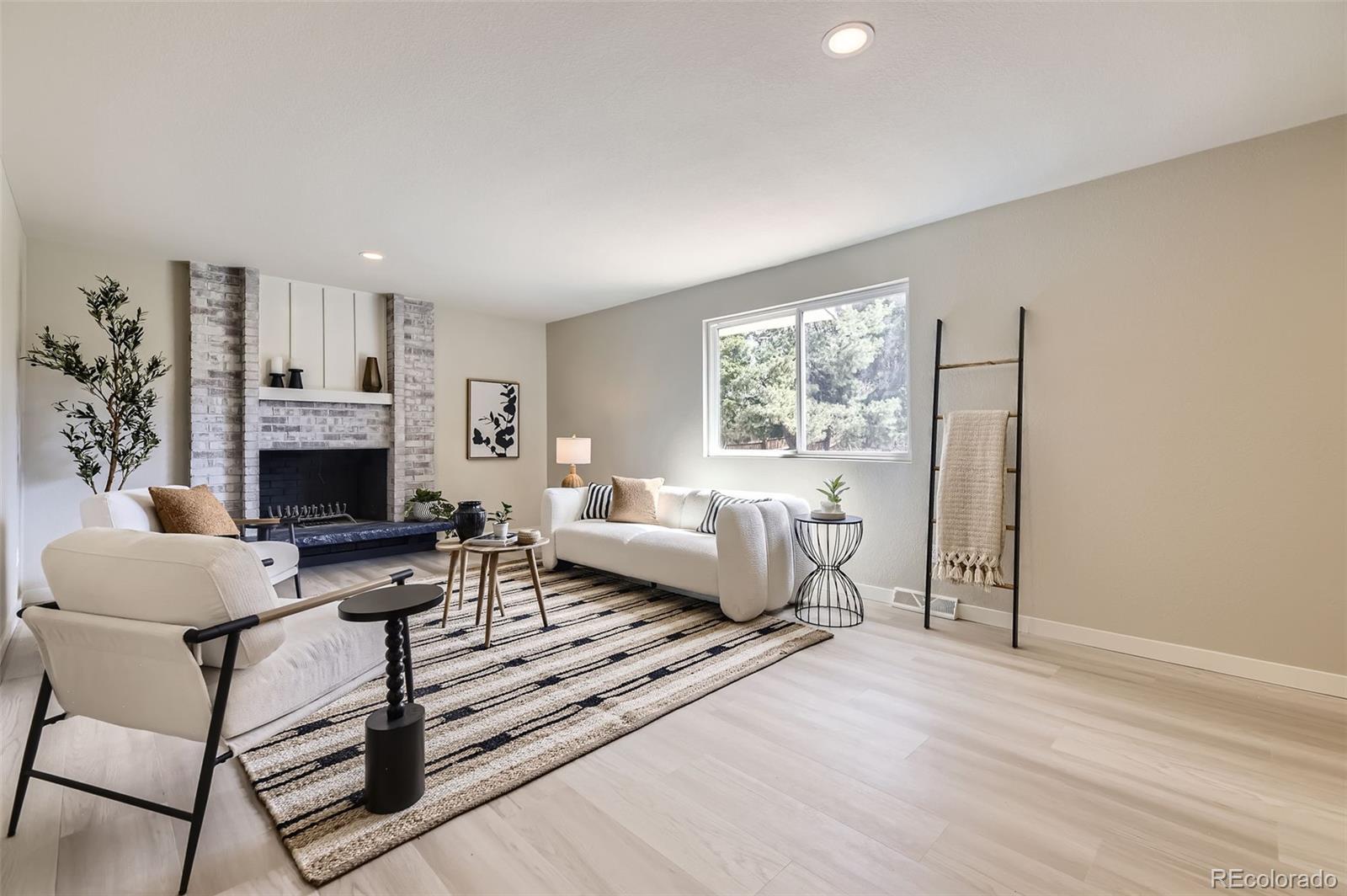 MLS Image #13 for 1576 e mineral avenue,centennial, Colorado
