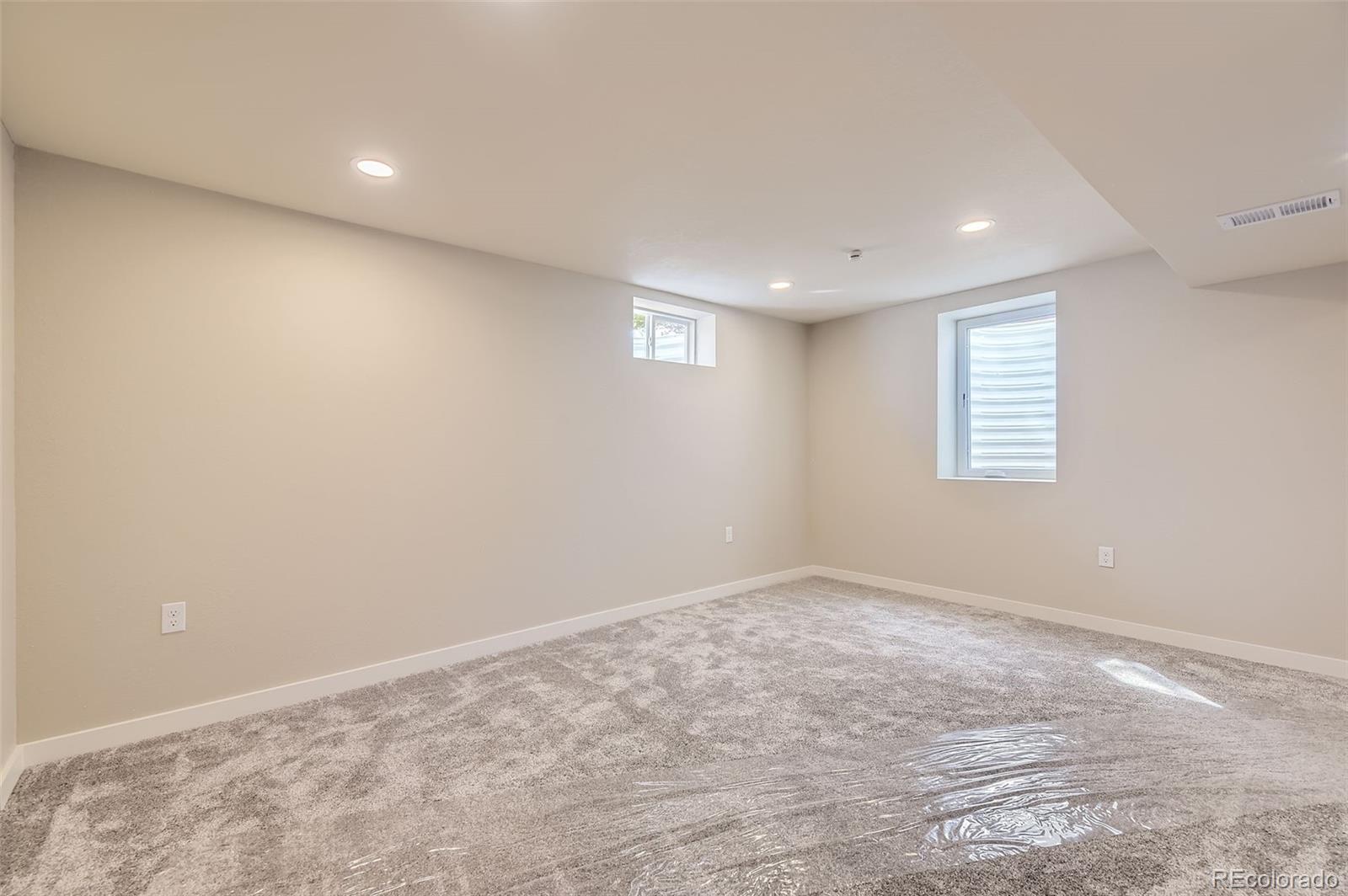 MLS Image #31 for 1576 e mineral avenue,centennial, Colorado
