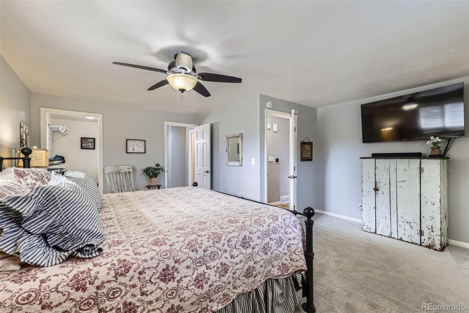 MLS Image #16 for 7618 s datura circle,littleton, Colorado