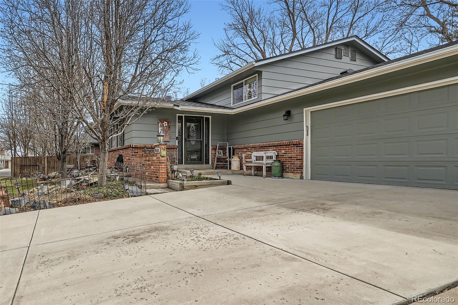 MLS Image #3 for 7618 s datura circle,littleton, Colorado