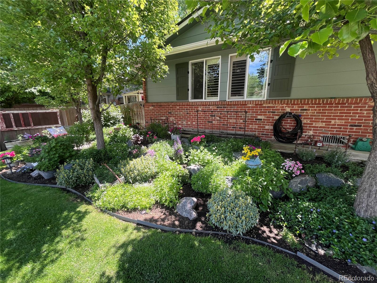 MLS Image #4 for 7618 s datura circle,littleton, Colorado