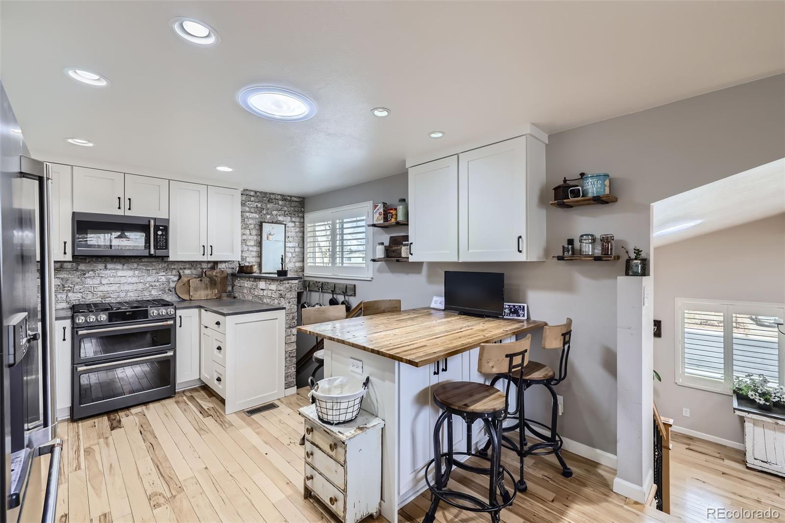 MLS Image #7 for 7618 s datura circle,littleton, Colorado