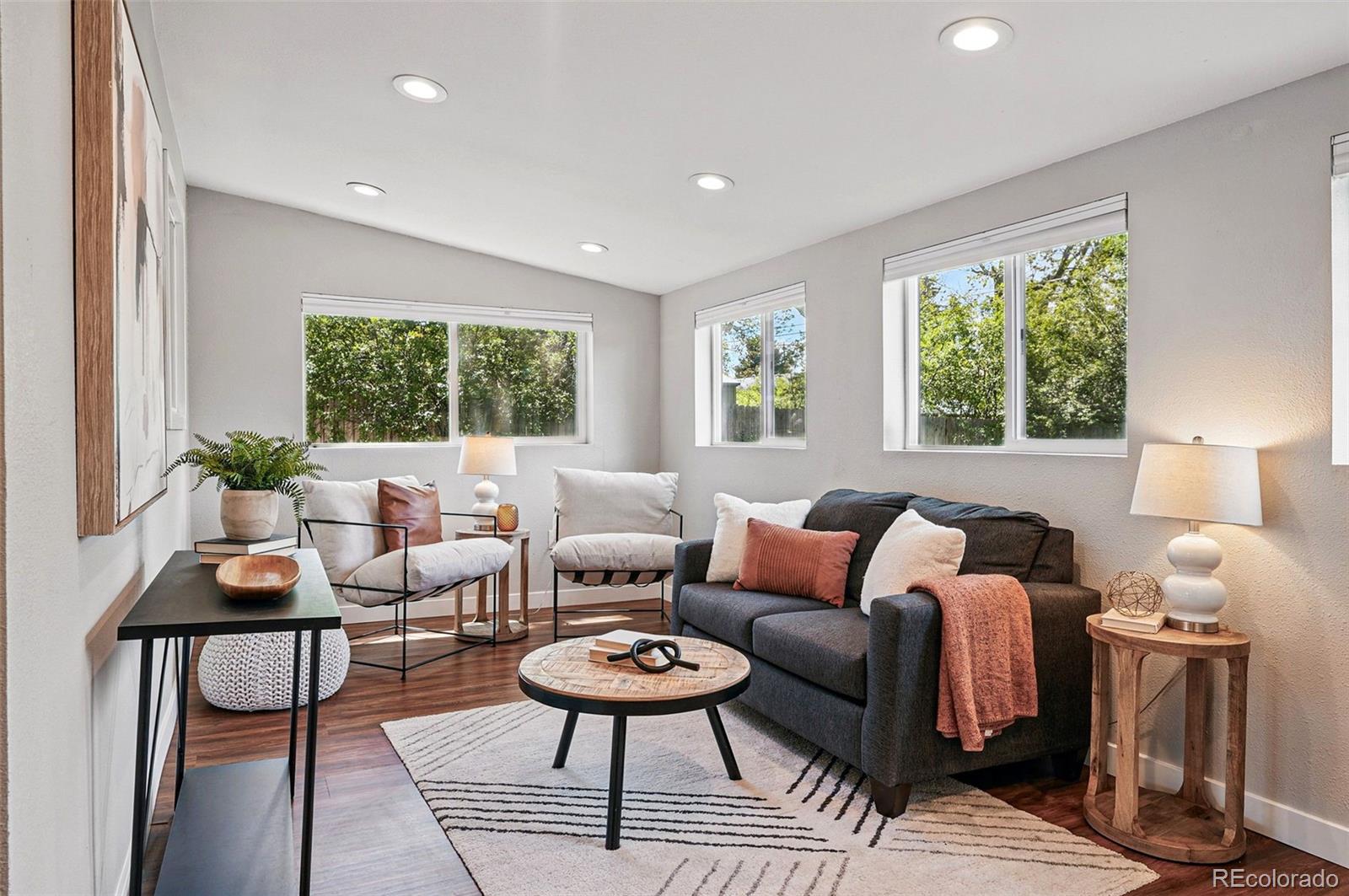 MLS Image #12 for 2751 s elm street,denver, Colorado