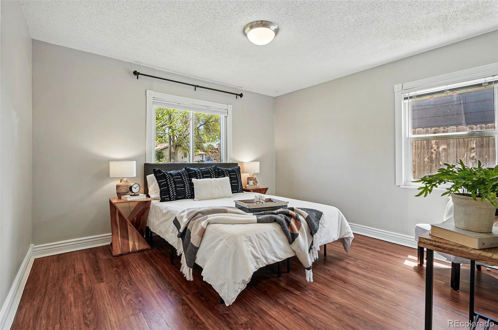 MLS Image #15 for 2751 s elm street,denver, Colorado
