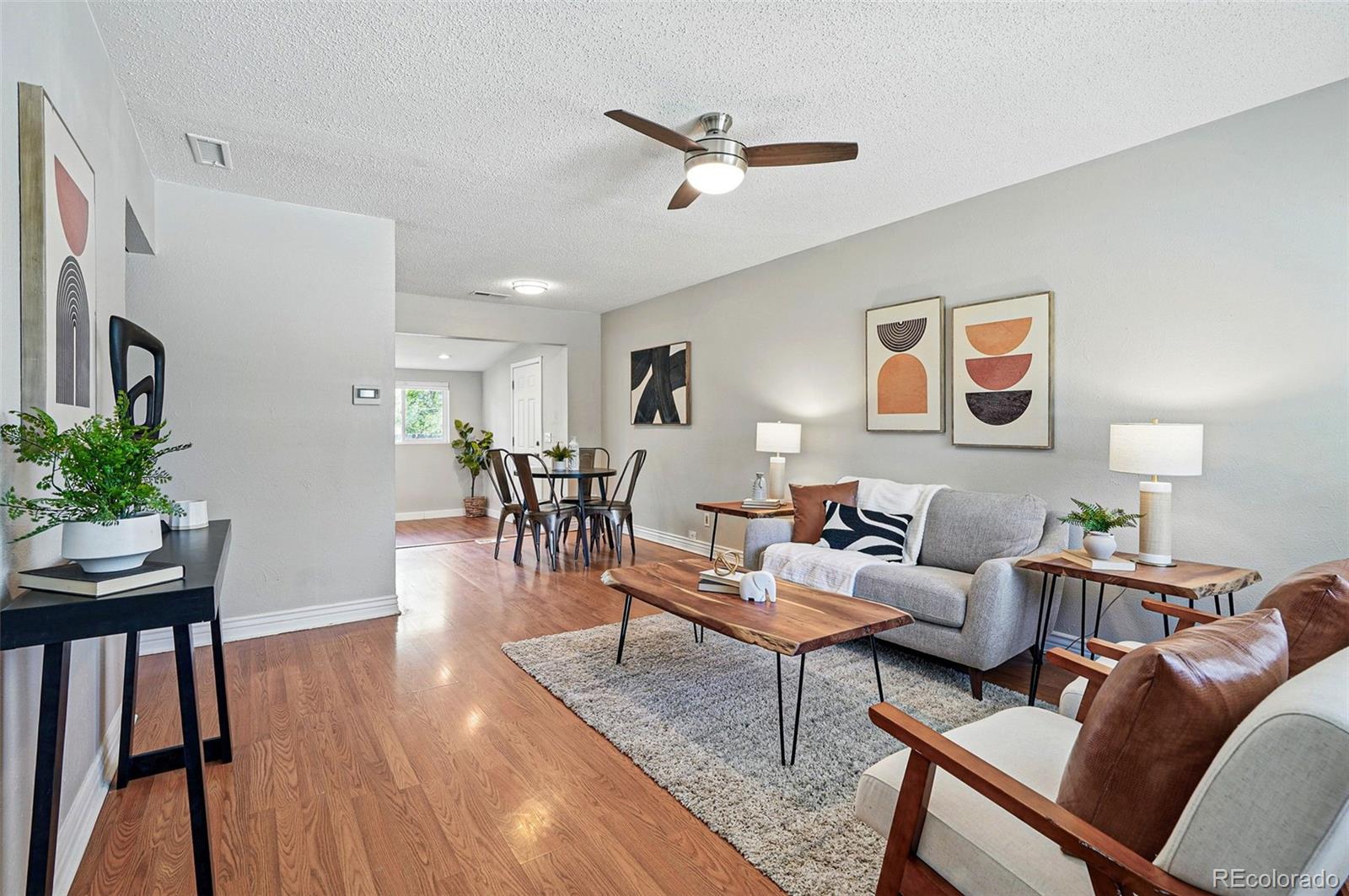 MLS Image #5 for 2751 s elm street,denver, Colorado