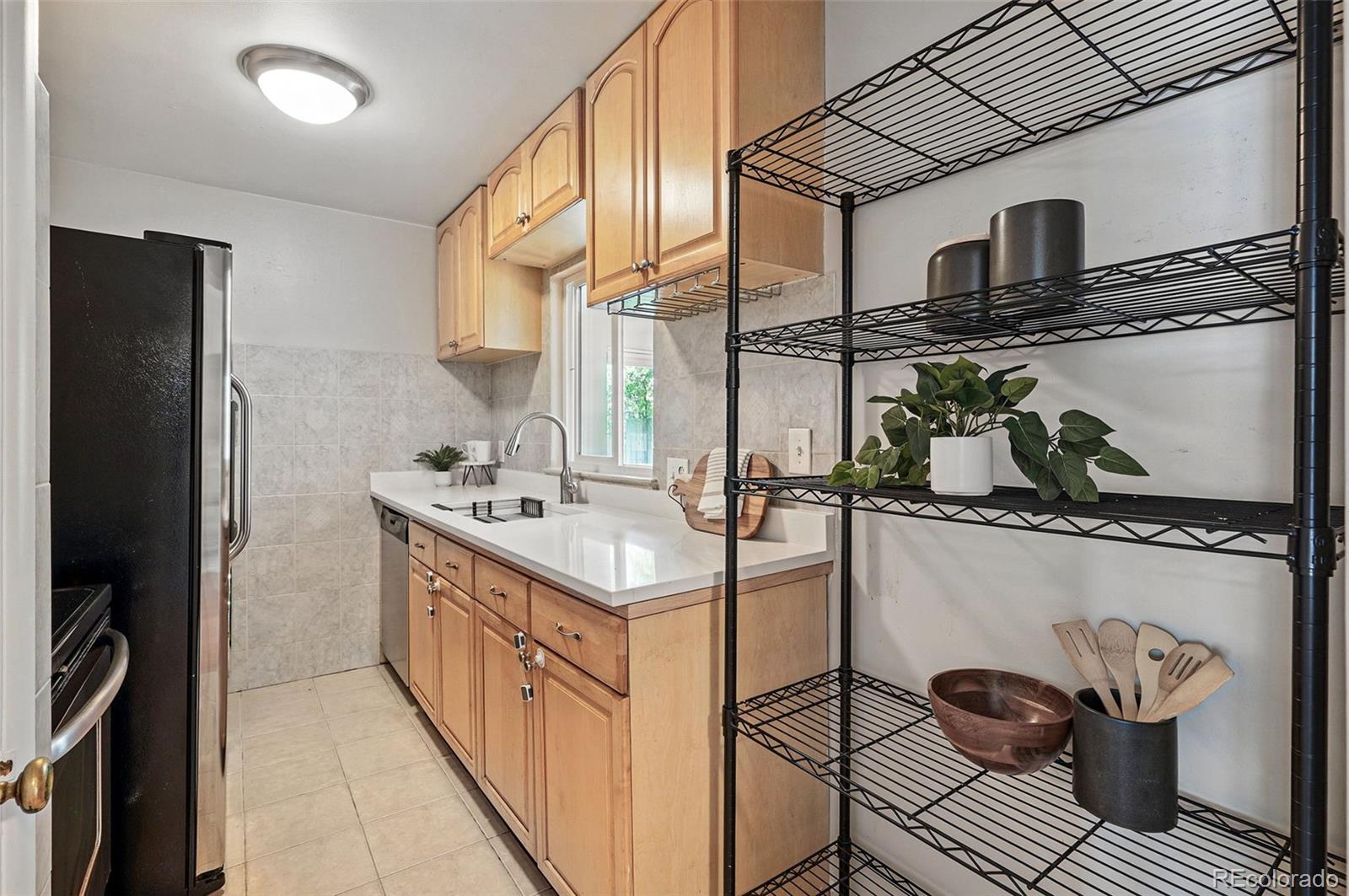 MLS Image #8 for 2751 s elm street,denver, Colorado
