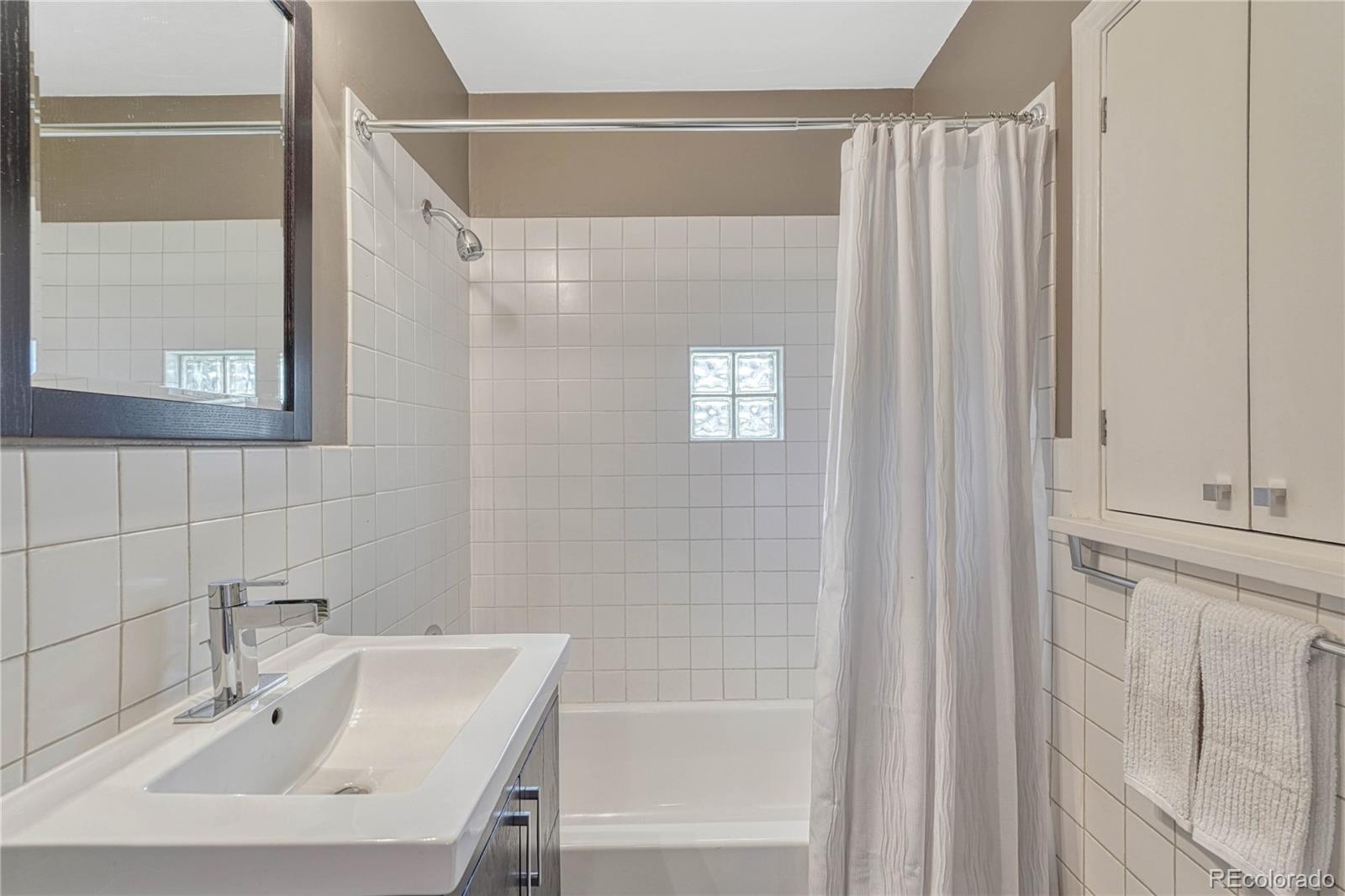 MLS Image #18 for 1590 s milwaukee street,denver, Colorado