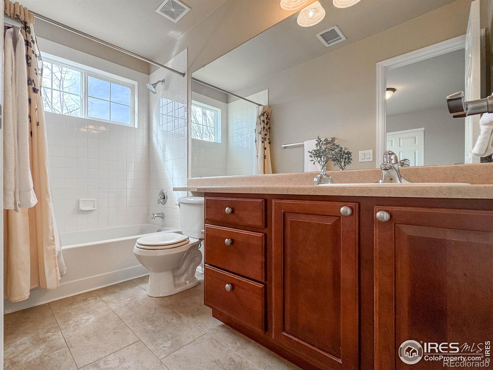 MLS Image #19 for 14181  whitney circle,broomfield, Colorado