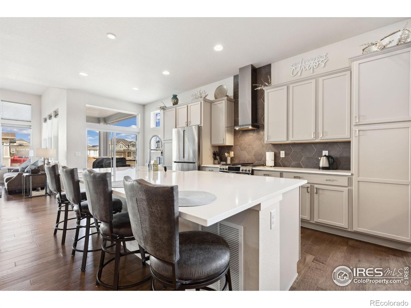 MLS Image #9 for 4877  old river avenue,firestone, Colorado