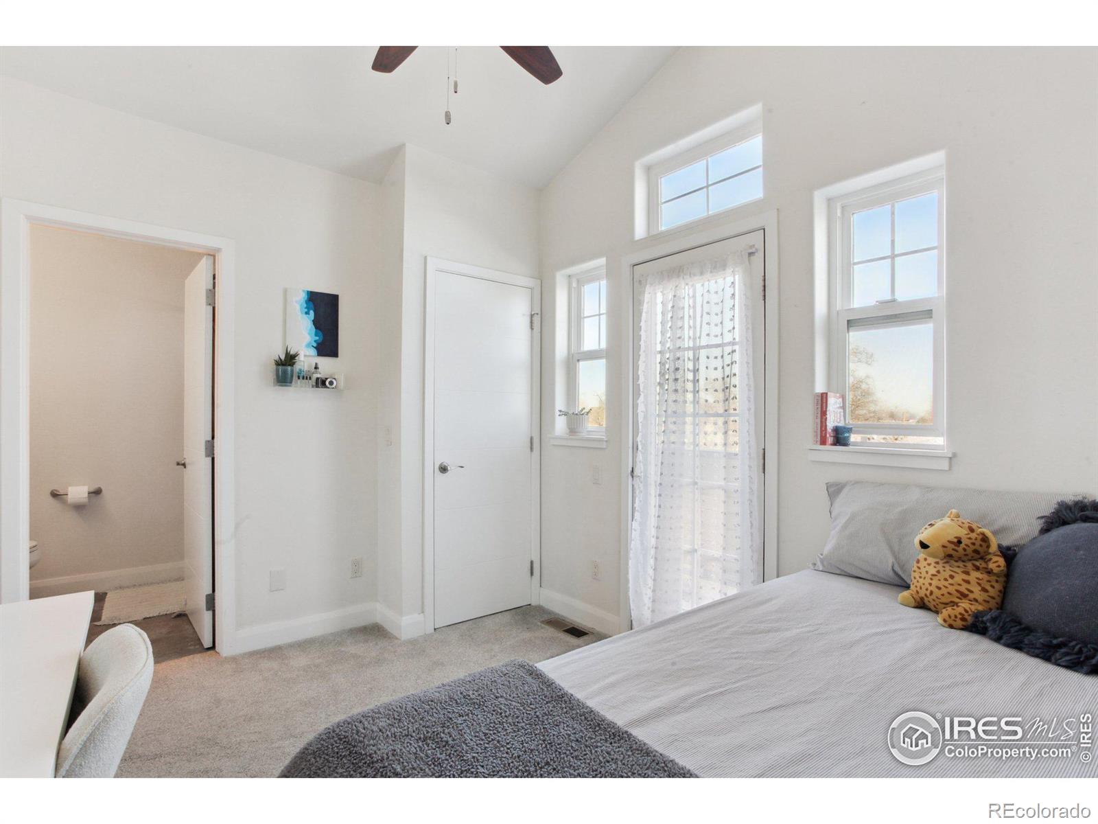 MLS Image #16 for 1944  arapahoe avenue,boulder, Colorado