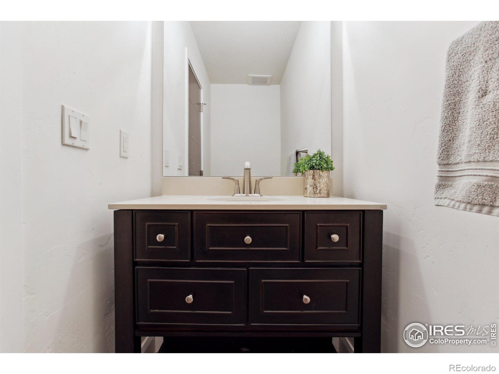 MLS Image #9 for 1944  arapahoe avenue,boulder, Colorado