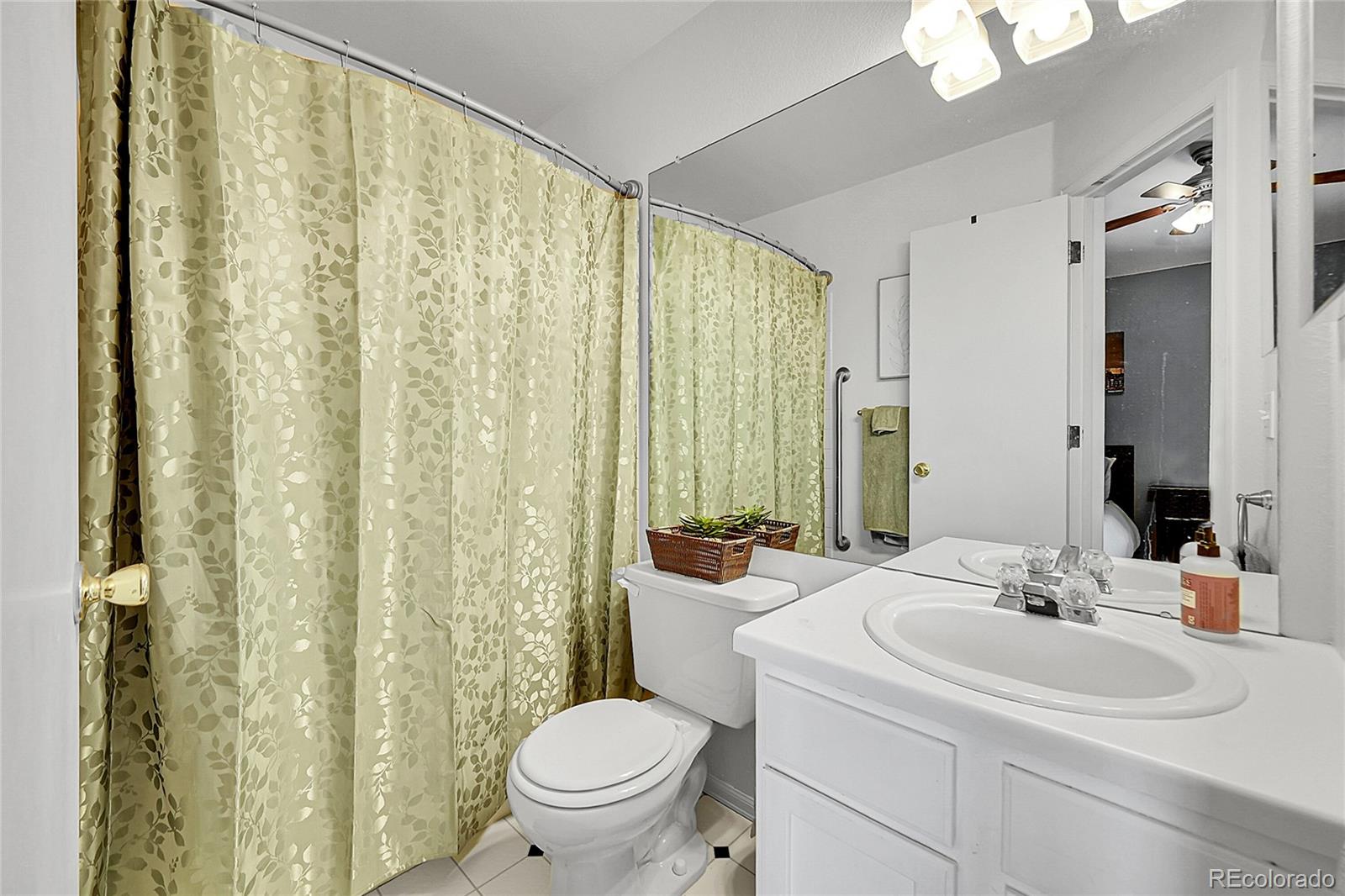MLS Image #18 for 12028 e hoye drive,aurora, Colorado