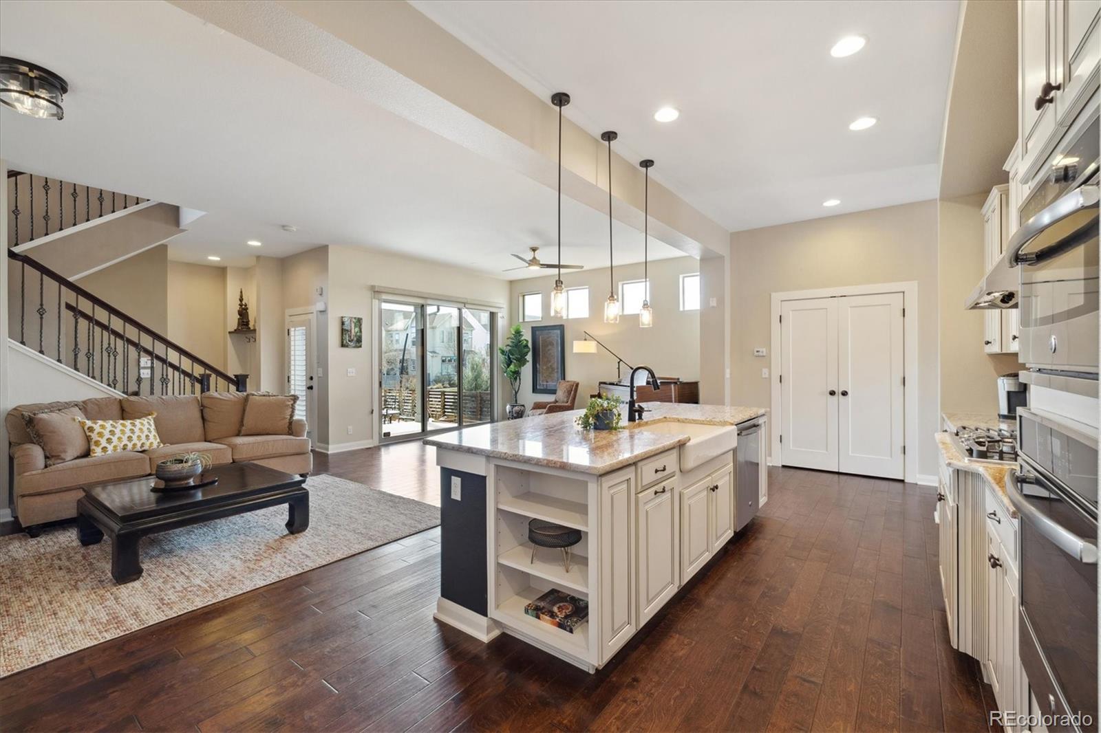 MLS Image #10 for 1950 w 67th avenue,denver, Colorado