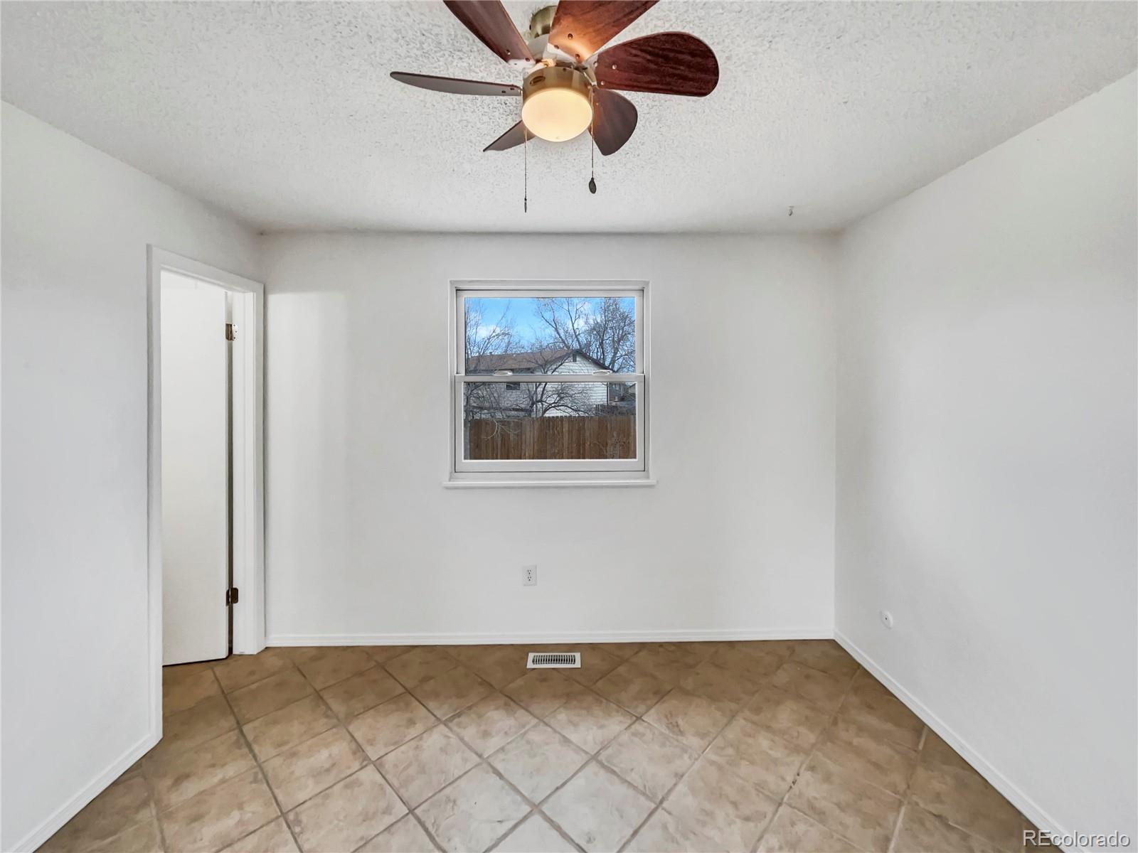 MLS Image #15 for 3118 s joplin court,aurora, Colorado