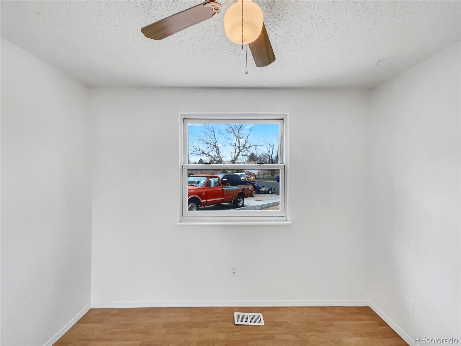 MLS Image #4 for 3118 s joplin court,aurora, Colorado