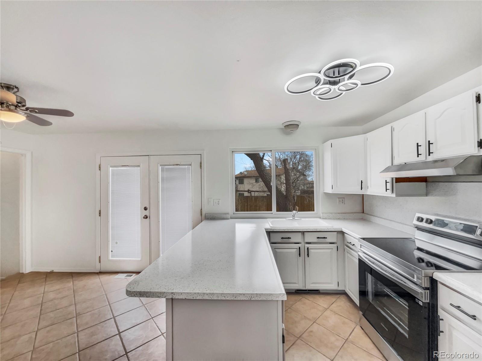 MLS Image #5 for 3118 s joplin court,aurora, Colorado
