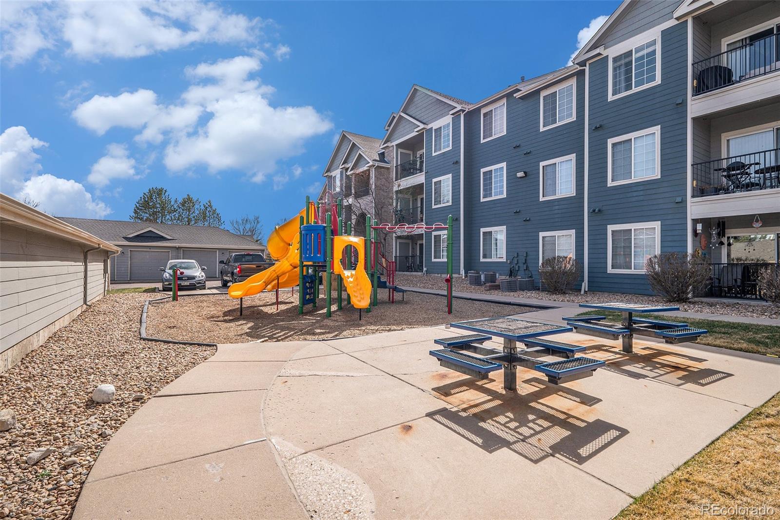 MLS Image #15 for 4451 s ammons street,littleton, Colorado