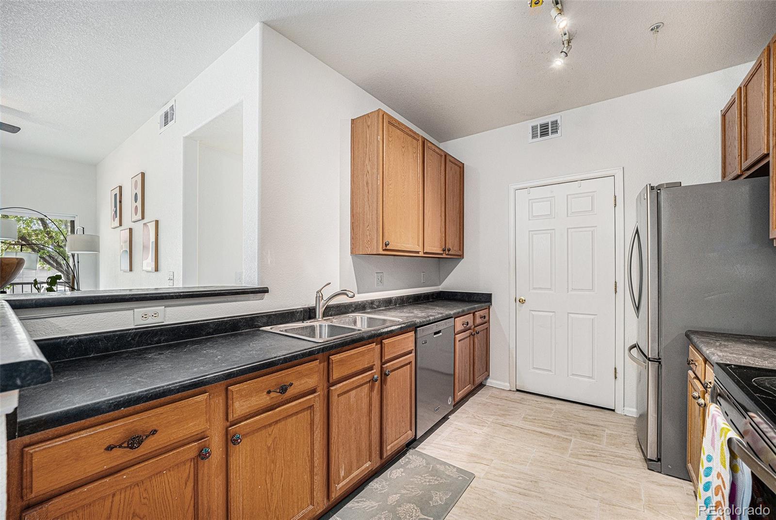 MLS Image #4 for 4451 s ammons street,littleton, Colorado