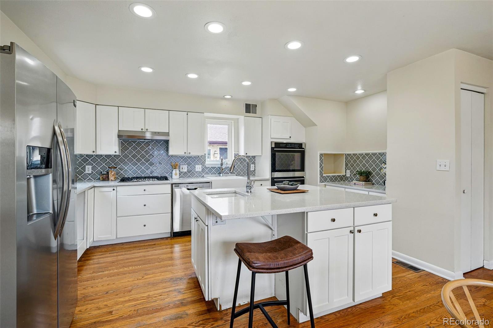 MLS Image #12 for 441 s locust street,denver, Colorado