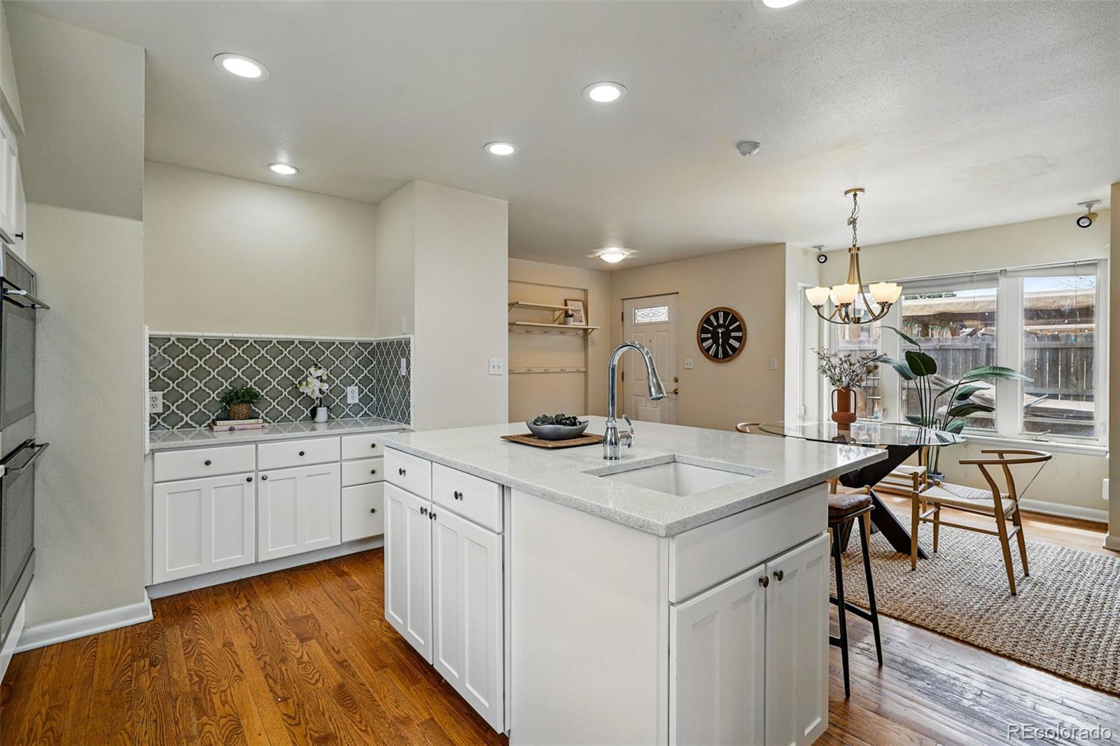MLS Image #14 for 441 s locust street,denver, Colorado