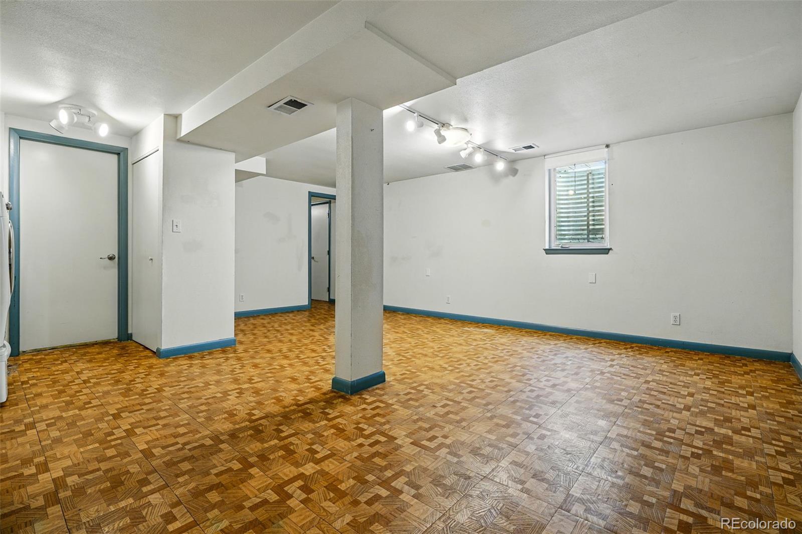 MLS Image #27 for 441 s locust street,denver, Colorado