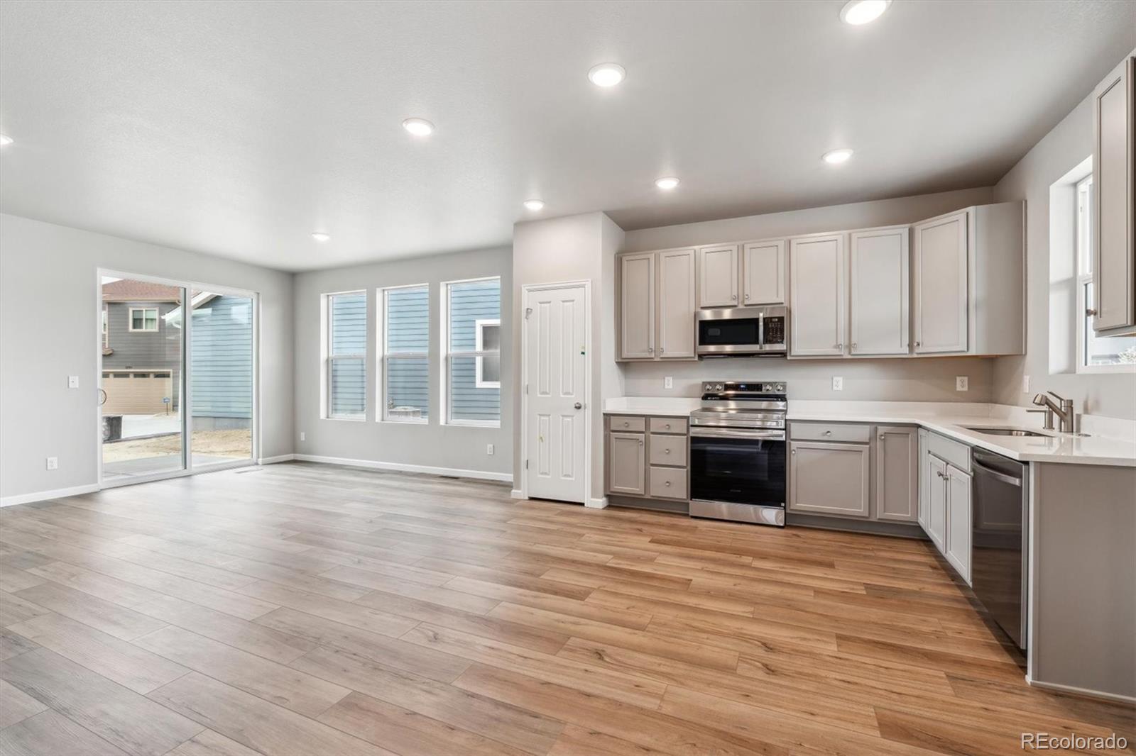 MLS Image #4 for 2273  peregrine drive,brighton, Colorado