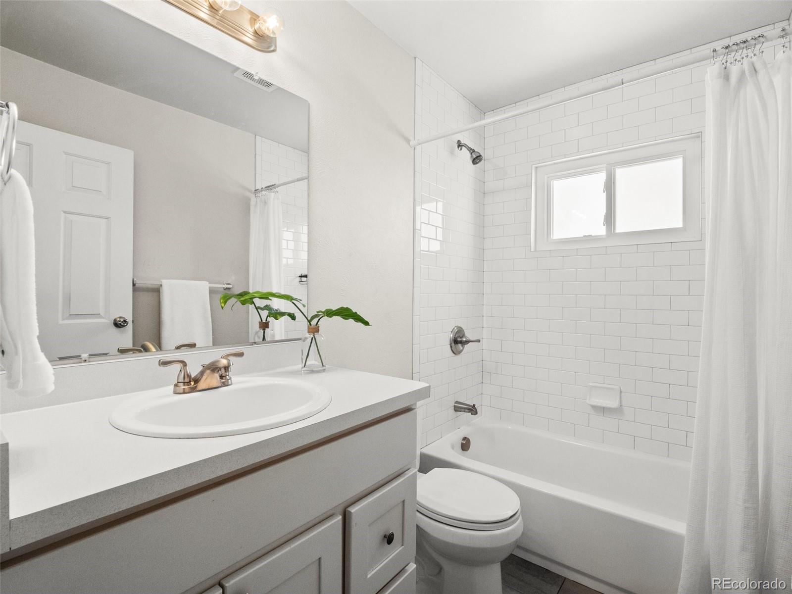 MLS Image #19 for 10415  owens circle,broomfield, Colorado